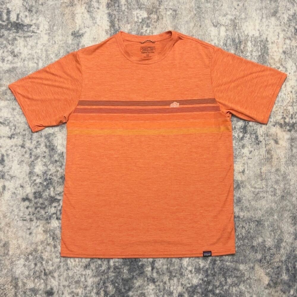 Orange Patagonia T-Shirt Size M